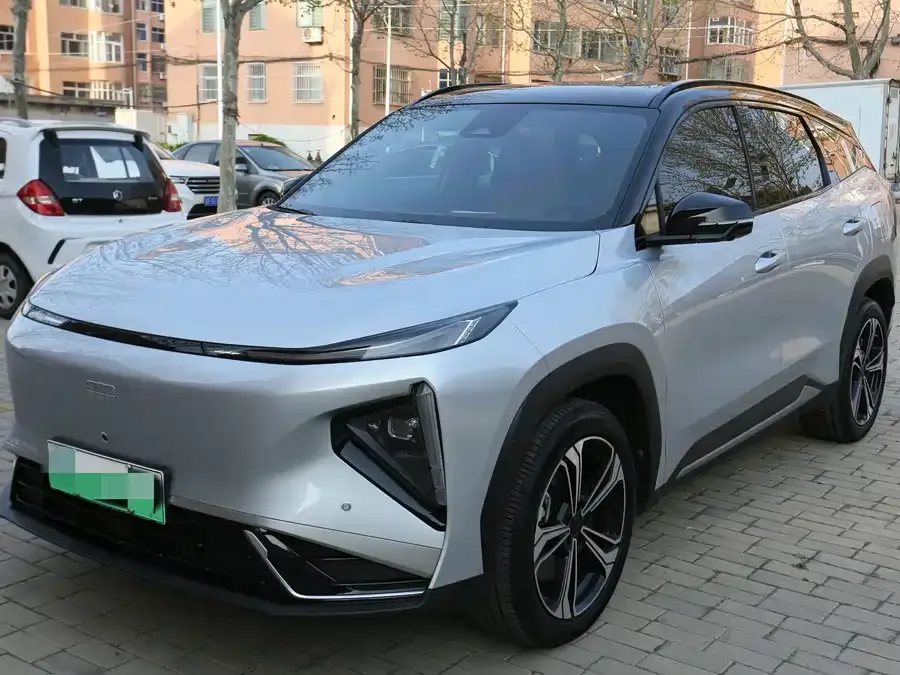 Geely Galaxy L7 Galaxy L7 2025 EM-i 115km Exploration+ Edition 2025 — фото 1, купить с доставкой в Москву