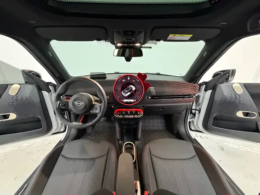 MINI electric JCW MINI JCW 2025 ELECTRIC JOHN COOPER WORKS 2025 — миниатюра 2