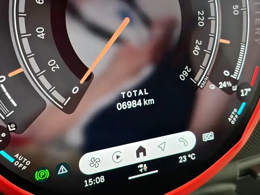 MINI electric JCW MINI JCW 2025 ELECTRIC JOHN COOPER WORKS 2025 — миниатюра 5