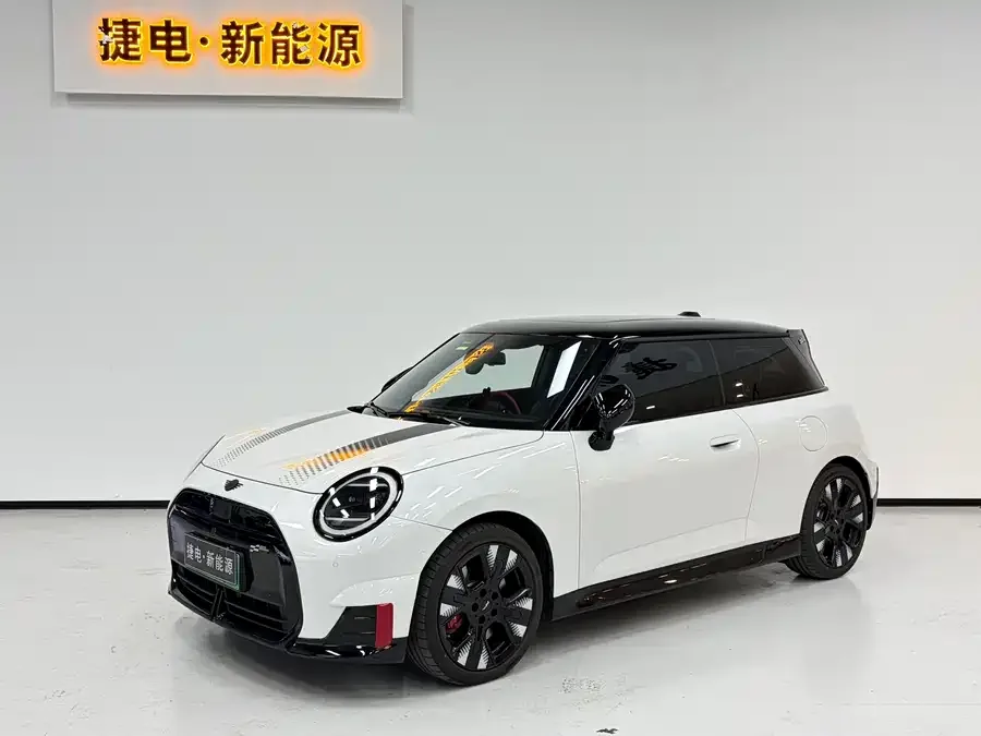 MINI electric JCW 2025