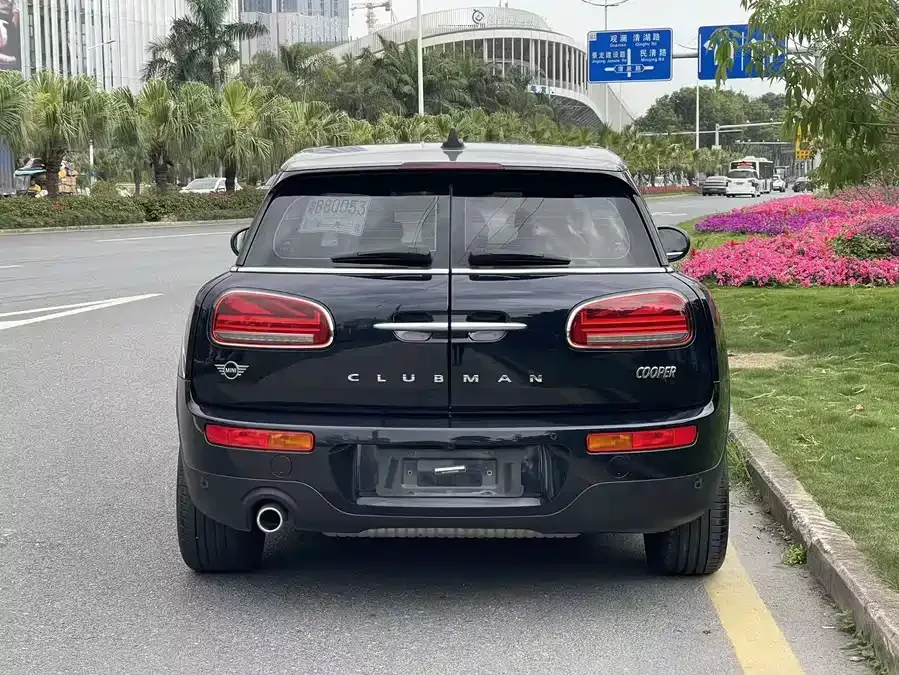 MINI CLUBMAN MINI CLUBMAN 2022 1.5T COOPER Connoisseur 2022 — миниатюра 2