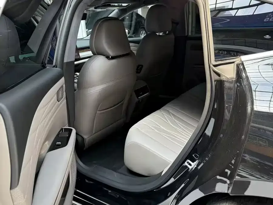 Geely Galaxy Star 8 Galaxy Star 8 2025 130km EM-P Starship Edition 2025 — миниатюра 3