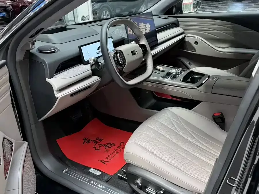Geely Galaxy Star 8 Galaxy Star 8 2025 130km EM-P Starship Edition 2025 — миниатюра 5