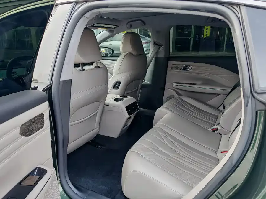 Geely Galaxy Star 8 Galaxy Star 8 2025 130km EM-P Starship Edition 2025 — миниатюра 3