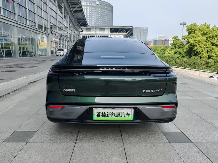 Geely Galaxy Star 8 Galaxy Star 8 2025 130km EM-P Starship Edition 2025 — миниатюра 4