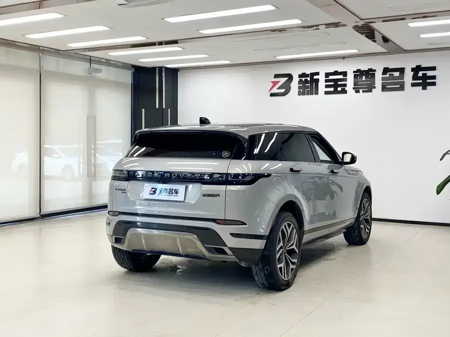 Land Rover Range Rover Aurora Range Rover Aurora 2023 Aurora L 249PS Luxury Edition 2024 — миниатюра 5