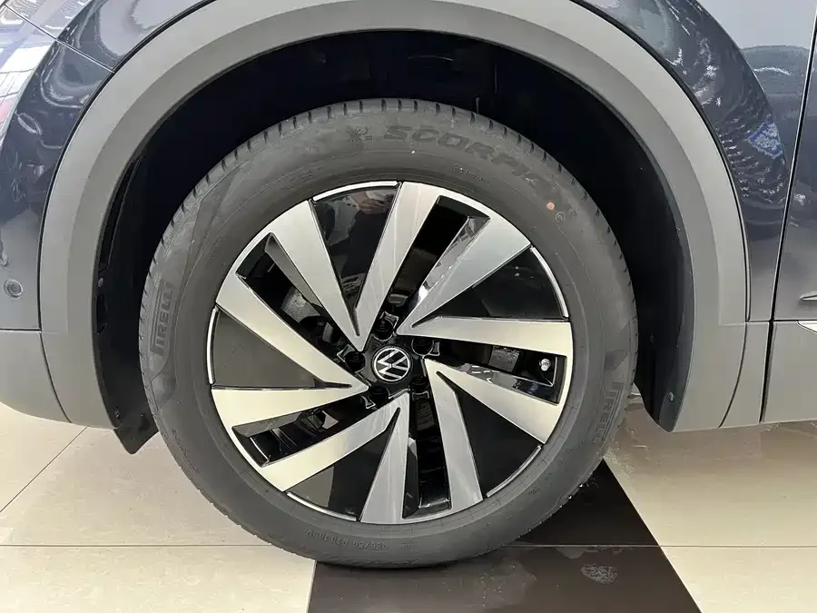Volkswagen Talagon 2022 Lanjing 380TSI 4WD Luxury Jiajing Edition Pro 6 Seaters 2022 — миниатюра 2