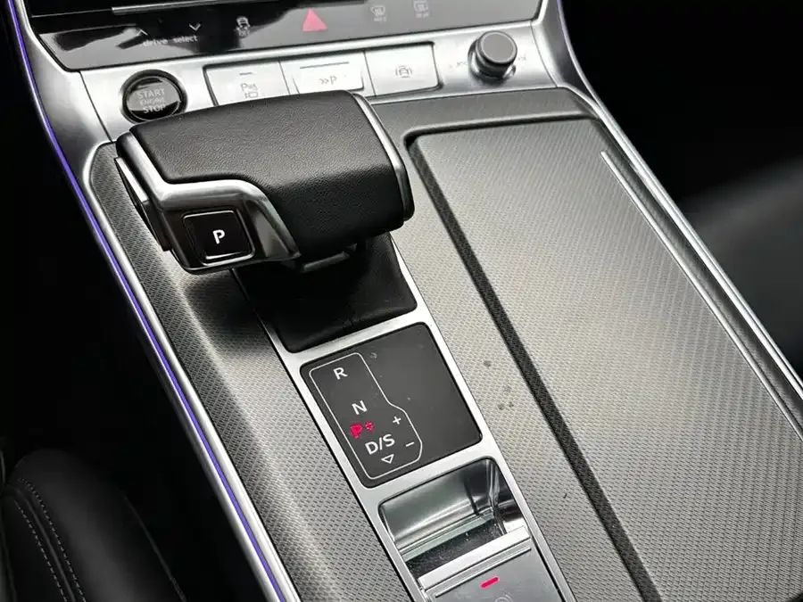 Audi A7 2023 45 TFSI Premium Edition 2023 — миниатюра 5
