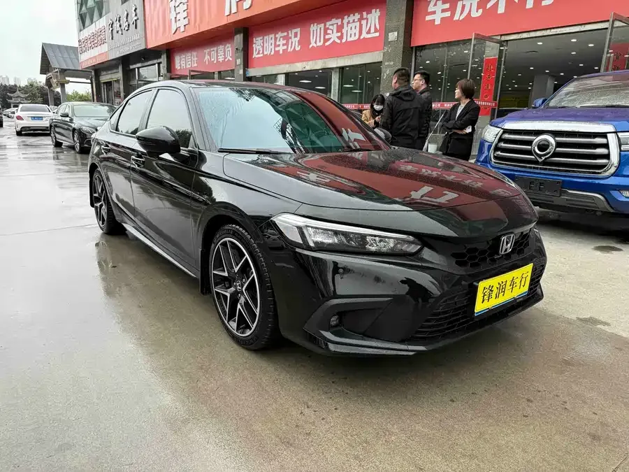 Honda Civic Civic 2023 HATCHBACK 240TURBO manual extreme version 2024 — миниатюра 3