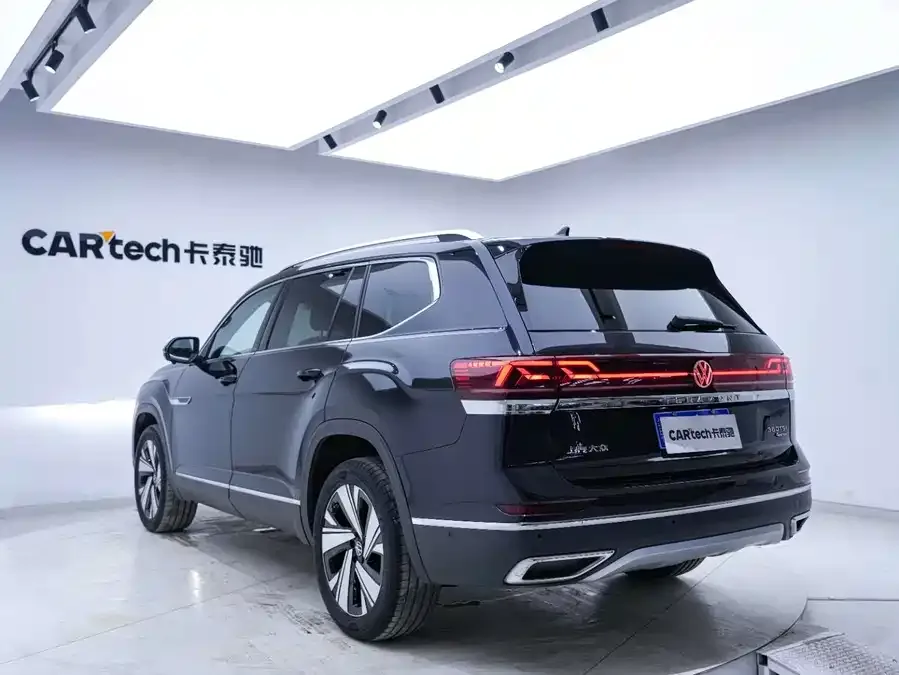Volkswagen Teramont 2022 Touron 380TSI 4WD Luxury Edition 2022 — миниатюра 5