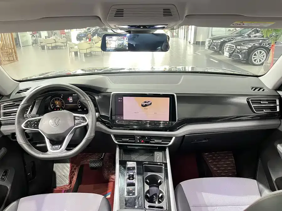 Volkswagen Teramont 2022 Tuon X 330TSI 2WD Luxury Edition 2023 — миниатюра 2