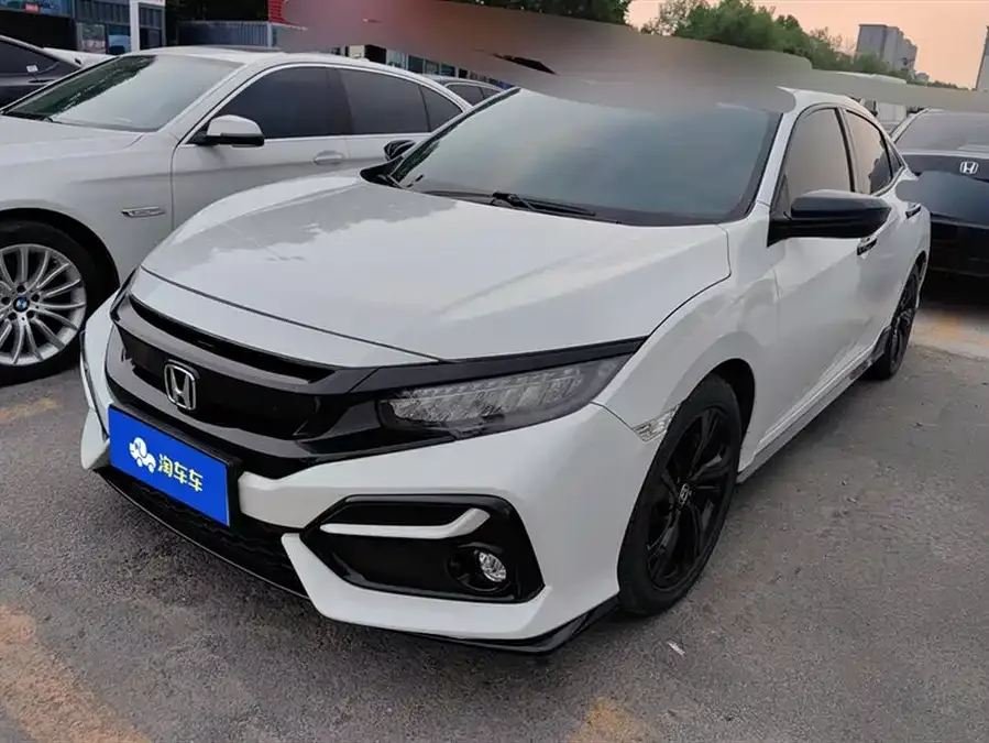Honda Civic Civic 2021 HATCHBACK 220TURBO CVT Cool Control 2023 — фото 1, купить с доставкой в Москву