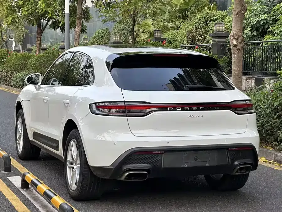 Porsche Macan Macan 2022 Macan 2.0T 2022 — миниатюра 3