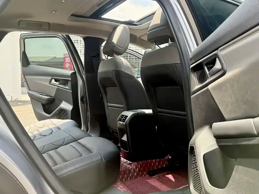 Citroen Versailles C5 X Versailles C5 2022 — миниатюра 3