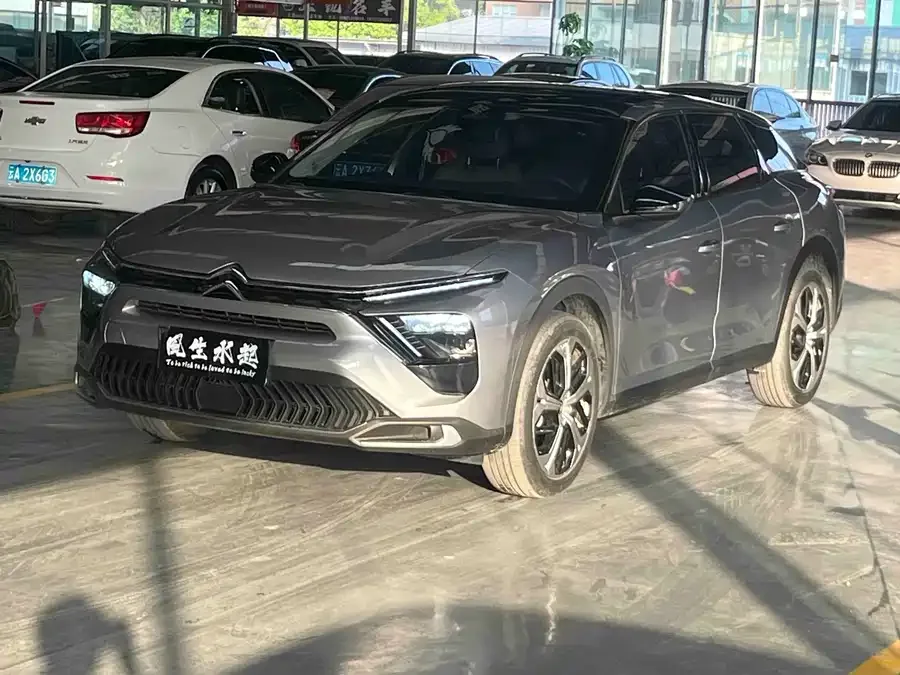 Citroen Versailles C5 X 2022