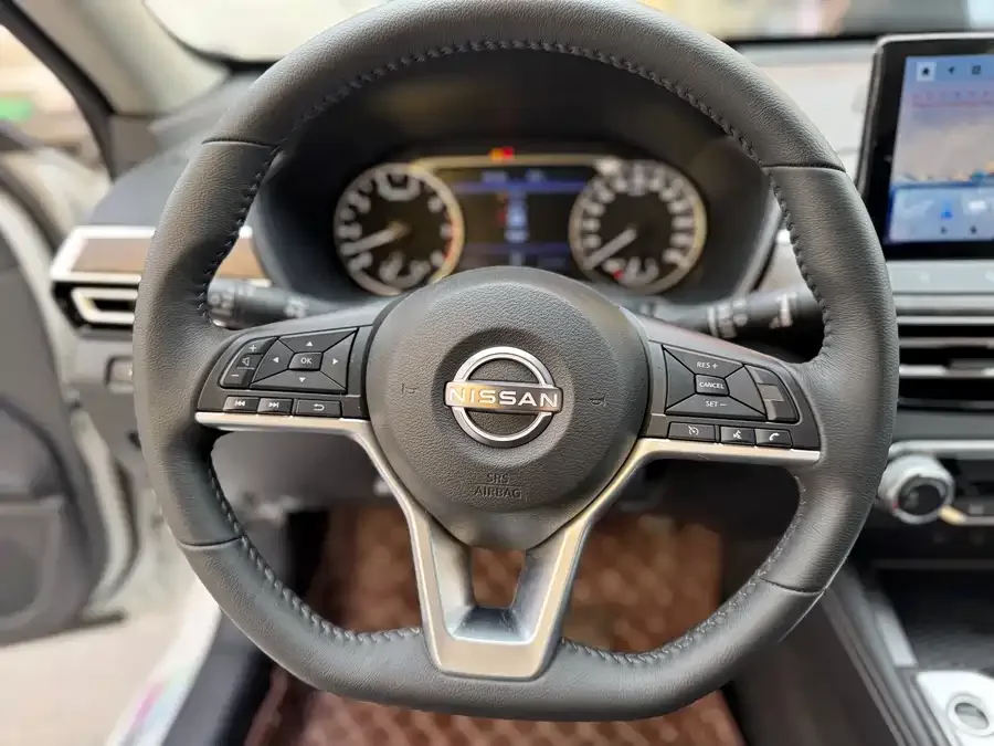 Nissan Altima Teana 2024 2.0L XE True Heart Edition 2026 — миниатюра 3