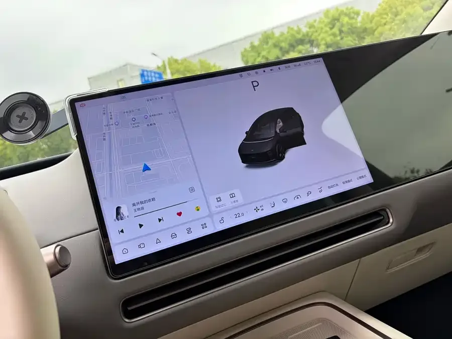 Li Ideal i8 Ideal i8 2025 Standard Edition 2025 — миниатюра 3