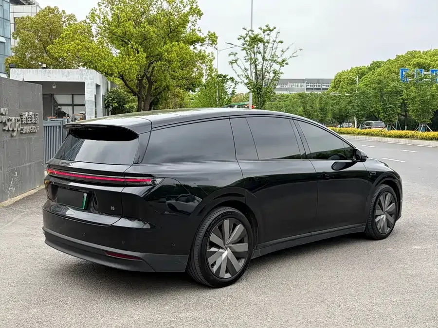 Li Ideal i8 Ideal i8 2025 Standard Edition 2025 — миниатюра 4