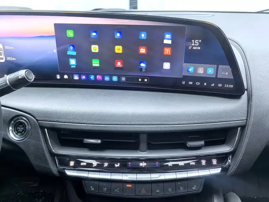 Cadillac CT5 2025 28T Track Performance Edition 2025 — миниатюра 5
