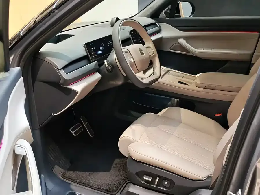 NIO ES8 NIO ES8 2024 model 75kWh 2025 — миниатюра 3