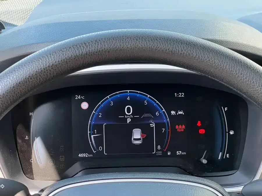 Toyota Frontlander Fenglanda 2023 2.0L CVT sports version 2023 — миниатюра 5