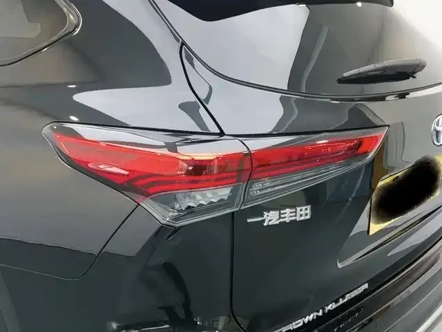 Toyota Crown Land Crown Land 2022 2.5L HEV 4WD Premium Edition 2022 — миниатюра 5