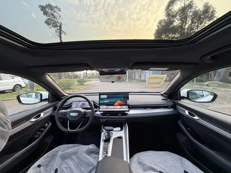 Geely Xingrui Xingrui 2025 Dongfangyao 1.5TD Kunlun Edition 2026 — миниатюра 5