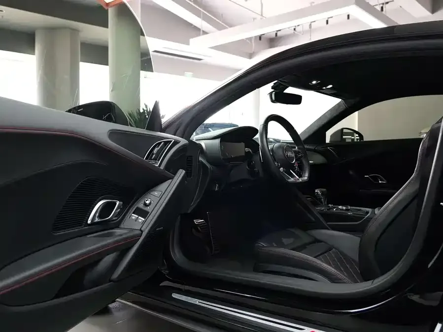 Audi R8 2022 V10 Coupe Performance 2022 — миниатюра 5