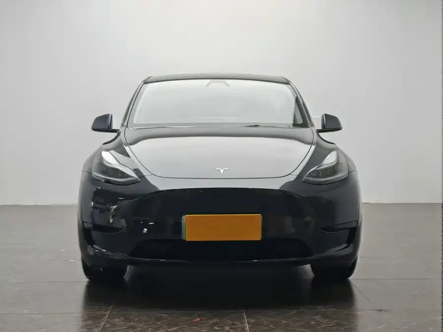Tesla Model Y Model Y 2023 rear-wheel drive version 2024 — миниатюра 2