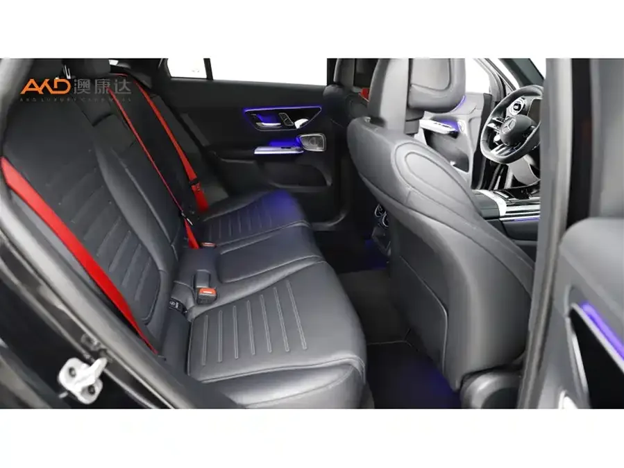 Mercedes-Benz GLC AMG Mercedes-Benz GLC AMG 2024 AMG GLC 43 4MATIC 2024 — миниатюра 5