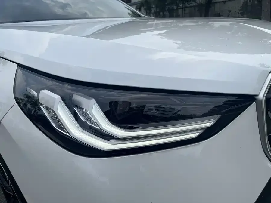 BMW X3 2025 xDrive30L Leading M Sports Package 2026 — миниатюра 3