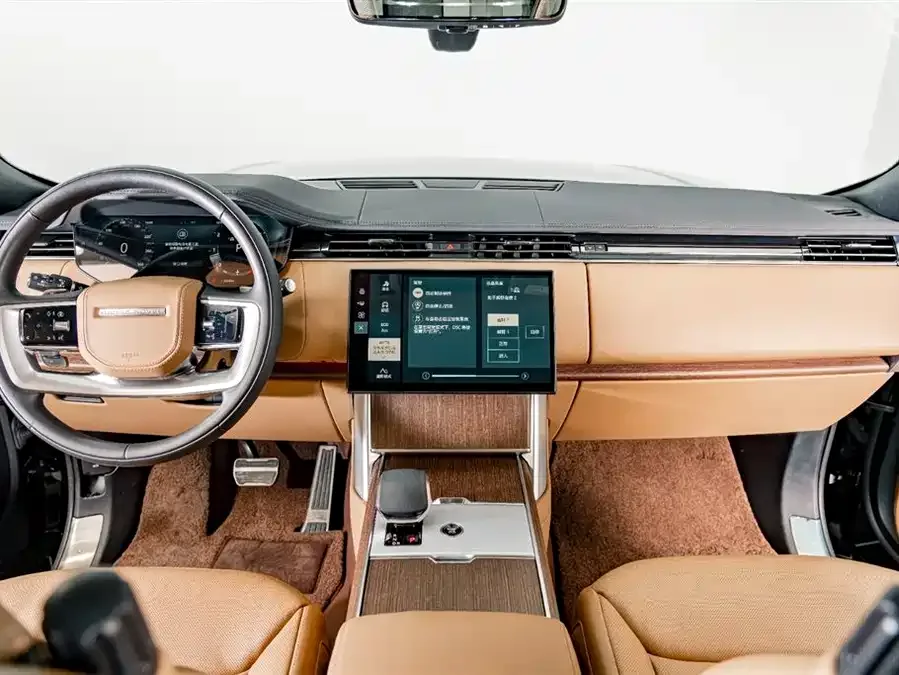 Land Rover Range Rover Range Rover 2024 3.0 L6 400PS Grand Extended Edition 7 Seaters 2024 — миниатюра 4