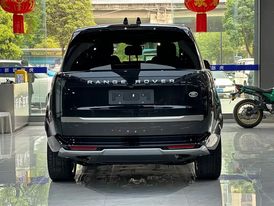 Land Rover Range Rover Range Rover 2023 3.0 L6 400PS Seven-seat Extended Edition 2023 — миниатюра 5