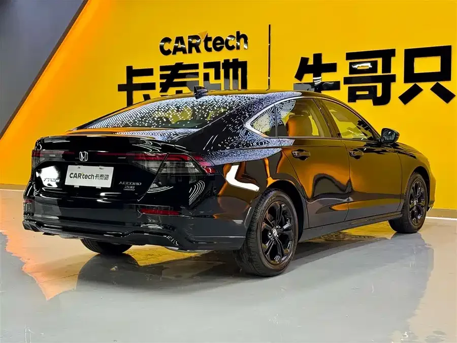 Honda Accord Accord 2025 Sports Series 260TURBO Luxury Edition 2026 — миниатюра 2