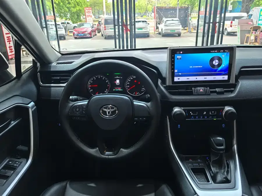 Toyota Wildlander Wildlander 2022 2.0L CVT 2WD Leading Edition 2022 — миниатюра 4