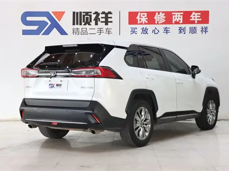 Toyota Wildlander Wildlander 2022 2.0L CVT 2WD Luxury Edition 2022 — миниатюра 2