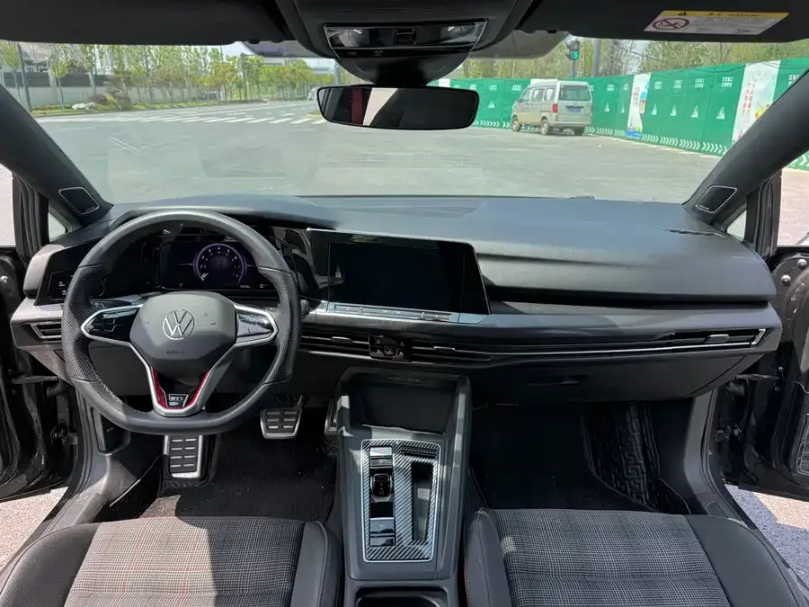 Volkswagen GOLF GTI Golf GTI 2021 380TSI DSG GTI 2023 — миниатюра 3