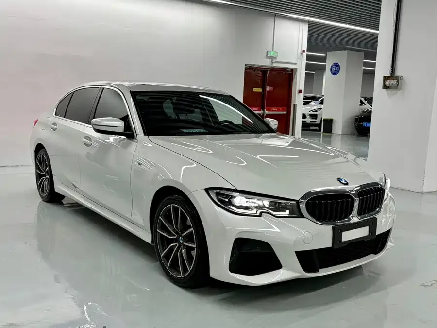 BMW 3 series BMW 3 Series 2022 320Li M Sport Package 2022 — миниатюра 3