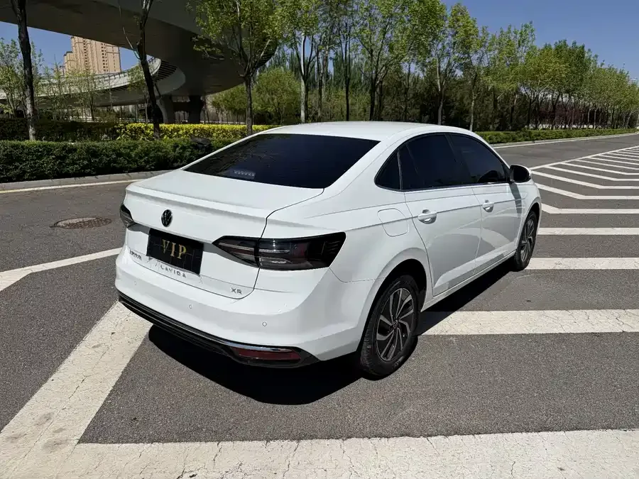 Volkswagen Lavida Lavida 2025 New 1.5L New Edition 2024 — миниатюра 5