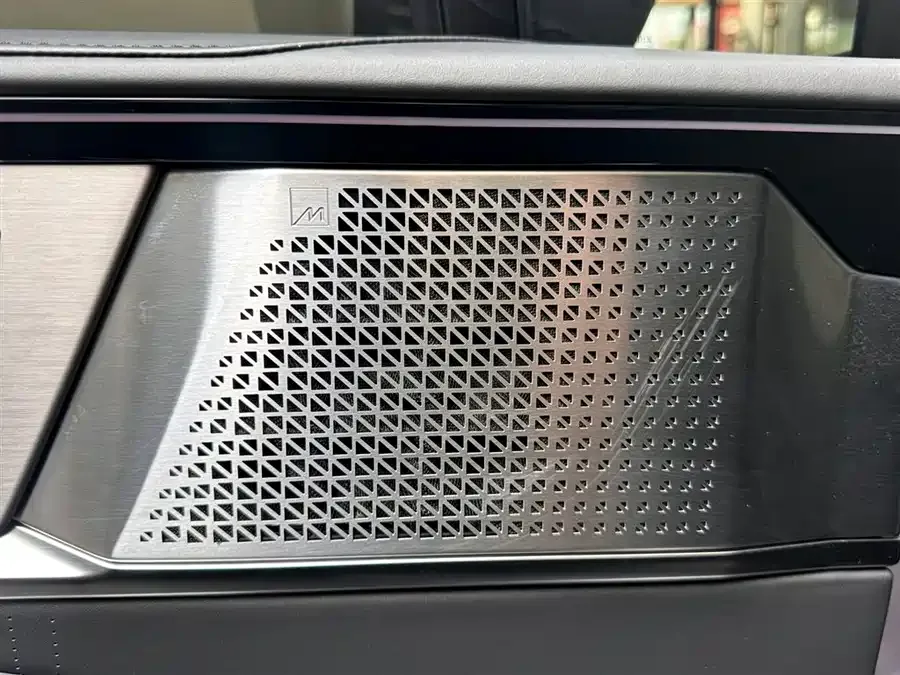 HiPhi Y Gaohe HiPhi Y 2023 560km Pioneer Edition 2024 — миниатюра 5