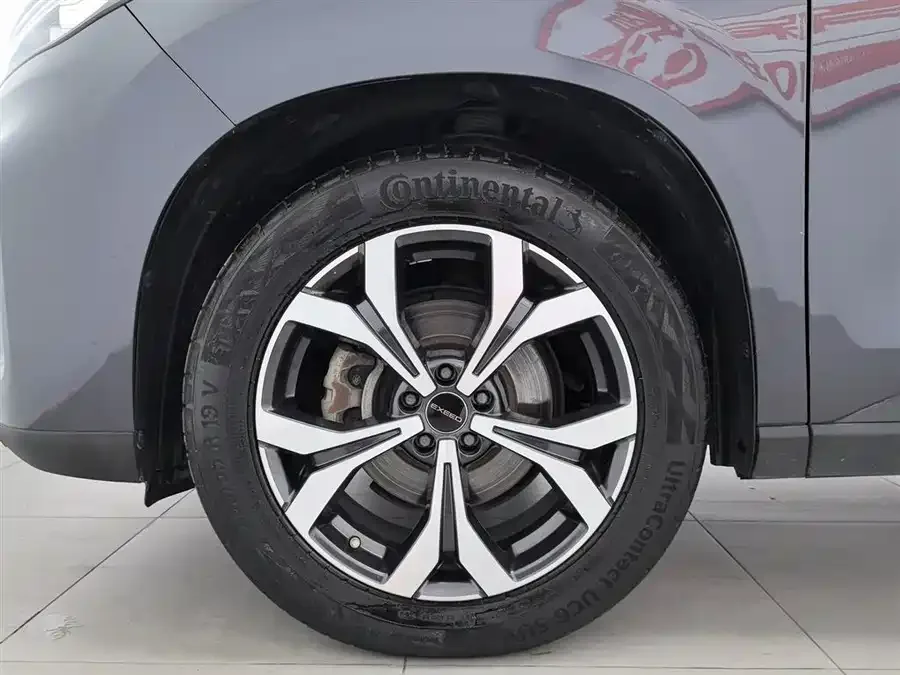 Exeed VX Xingtu Lanyue 2021 400T 4WD Xingyao Pro Edition 7 Seaters 2022 — миниатюра 5