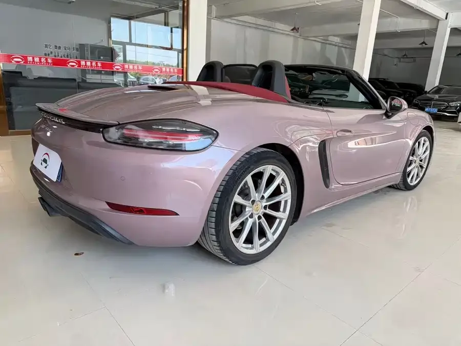 Porsche 718 2022 Boxster 2.0T 2022 — миниатюра 2