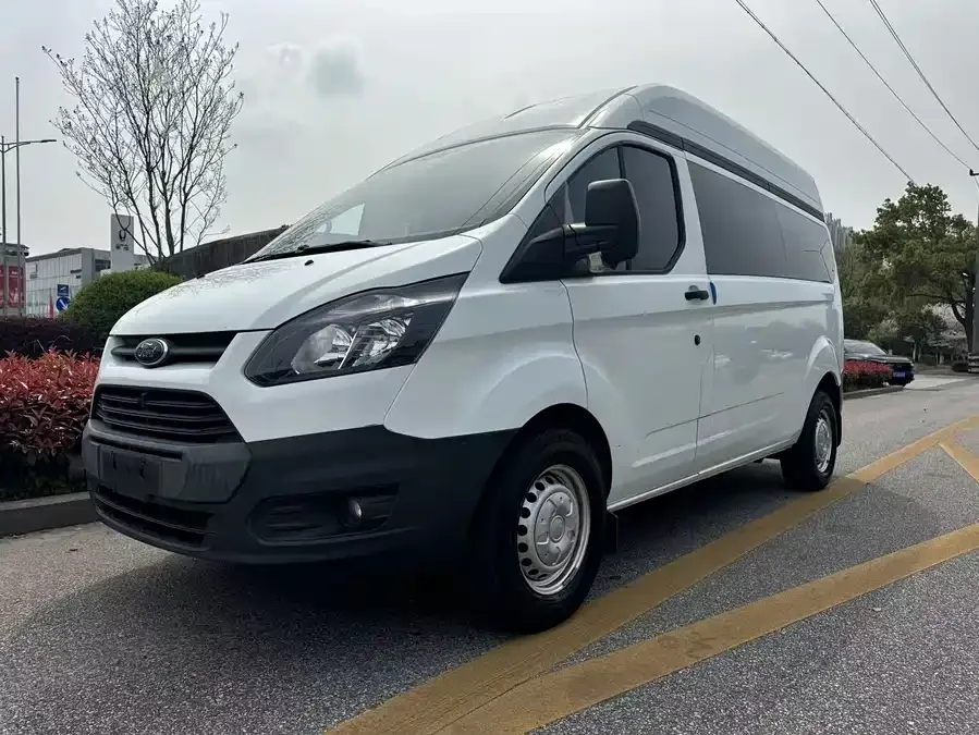 Ford Transit Transit 2019 2.0T diesel multi-purpose commercial vehicle center axle center roof 6 seats National VI 2022 — фото 1, купить с доставкой в Москву