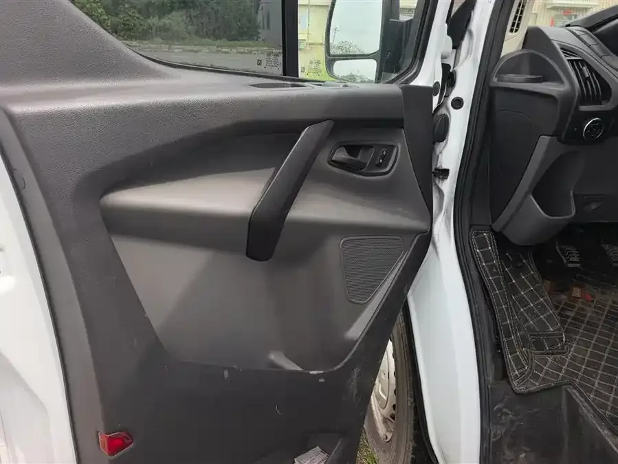 Ford Transit Transit 2019 2.0T diesel multi-functional commercial vehicle short-axle mid-roof 6-seater National VI 2022 — миниатюра 4