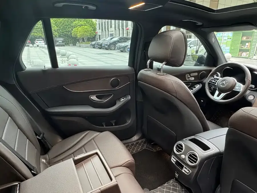 Mercedes-Benz GLC-Class Mercedes-Benz GLC 2022 facelift GLC 300 L 4MATIC Dynamic Collector's Edition 2023 — миниатюра 5