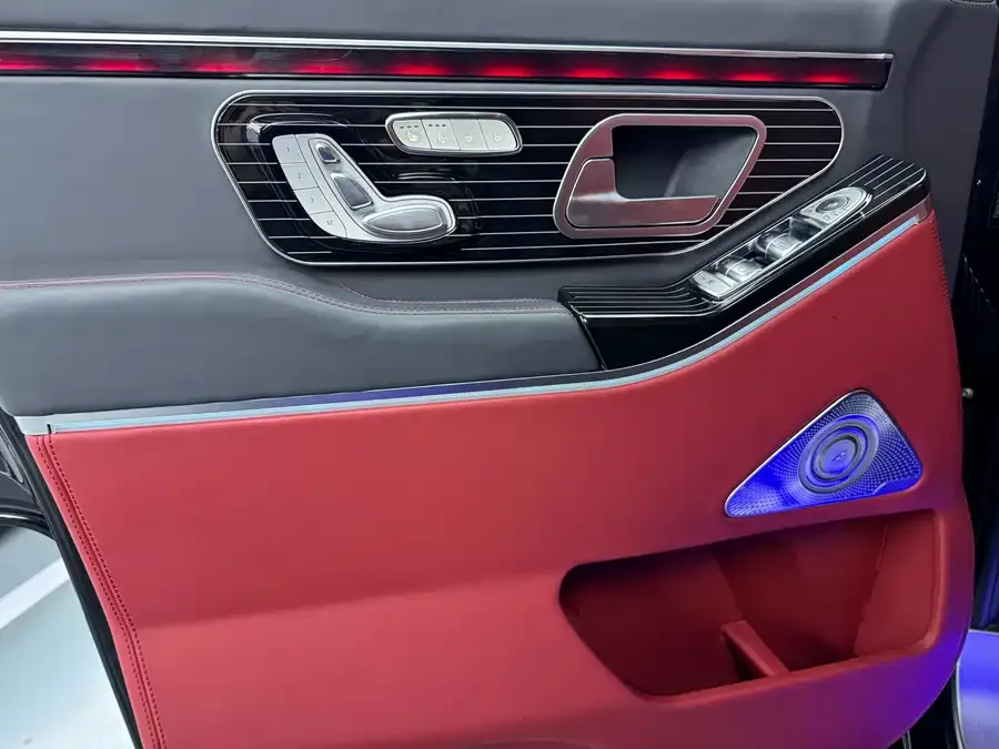 Mercedes-Benz Vito Vito 2021 2.0T Business Edition 7 Seaters 2022 — миниатюра 2