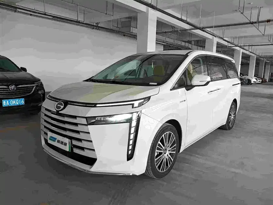 GAC Trumpchi E8 New Energy 2025