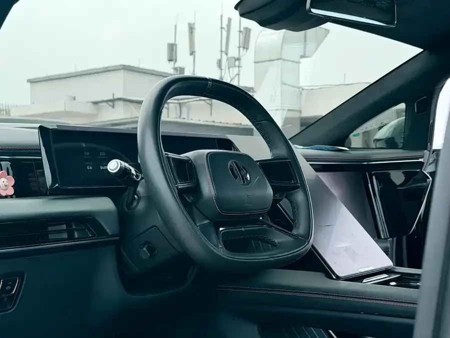 HiPhi X HiPhi X 2021 Founder Edition 6-seater 2022 — миниатюра 3