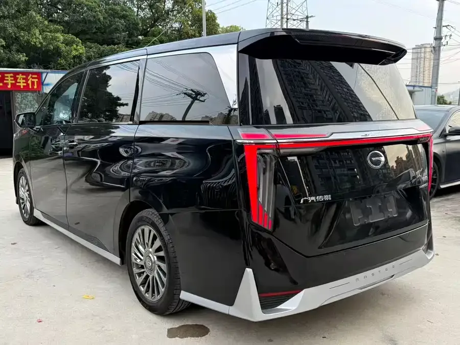 GAC Trumpchi M8 Trumpchi M8 2023 Grandmaster Series Dual Engine Supreme Edition 2023 — миниатюра 4