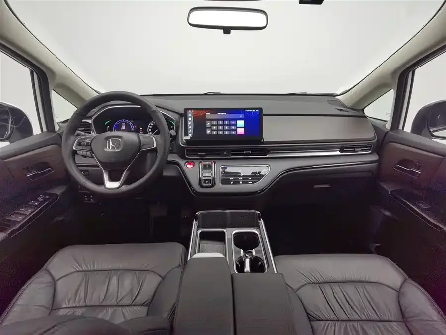 Honda Odyssey 2022 Odyssey 2.0L e:HEV Elite Enjoy Edition 2023 — миниатюра 2